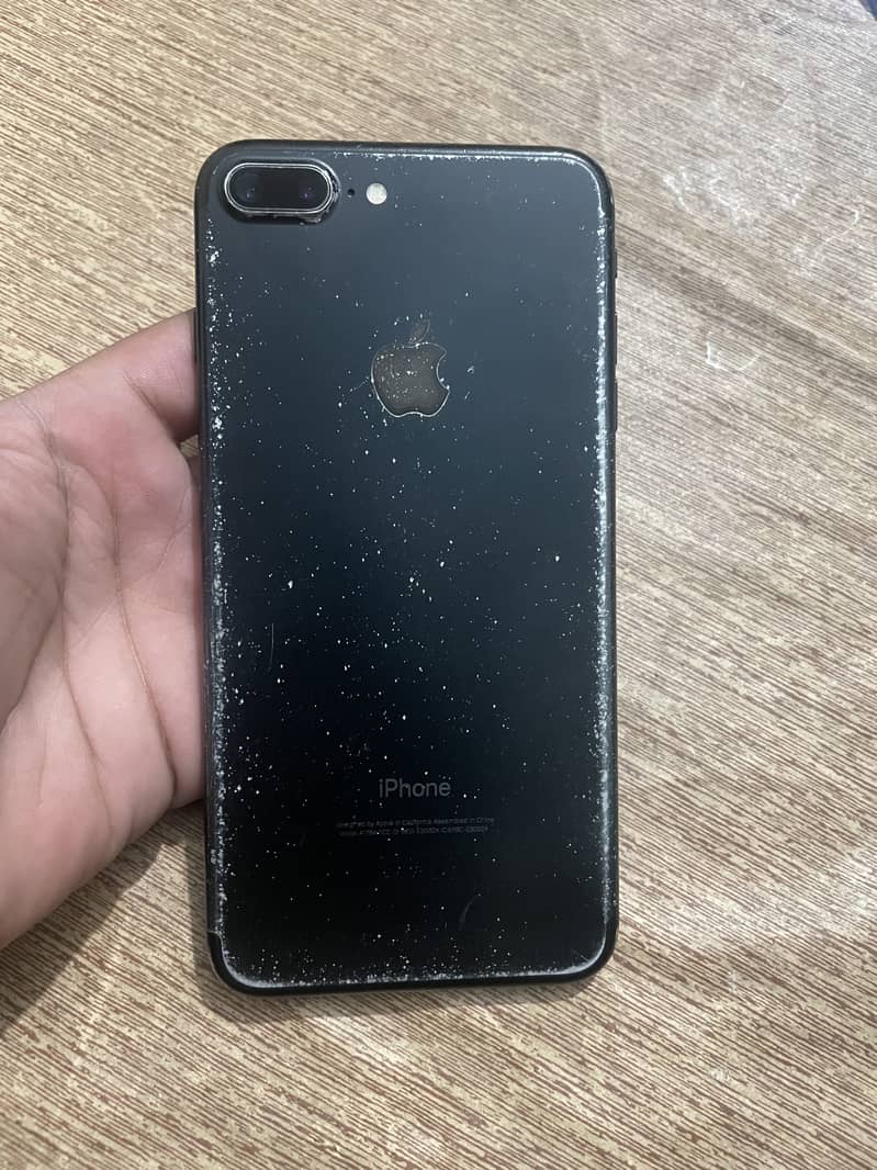Apple iPhone 7 Plus 1