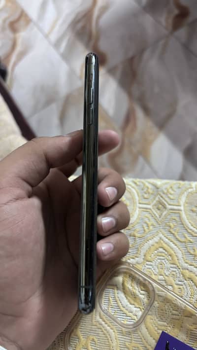 Apple iPhone 11 Pro Max