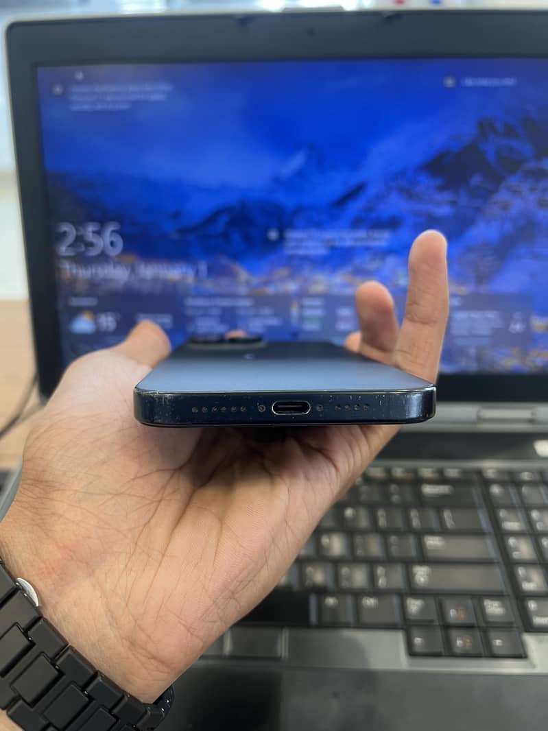 IPHONE 15PRO MAX JV 4