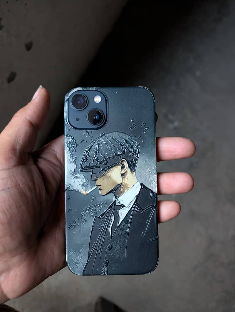 Apple iPhone 13 5