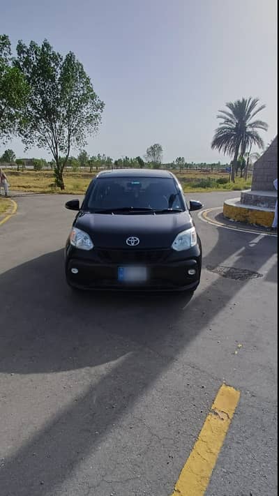 Toyota Passo X L Package S 2017