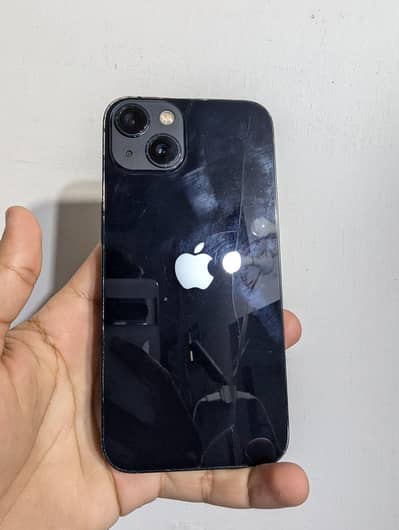 Apple iPhone 13