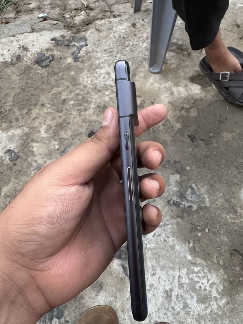 Google Pixel 7 5