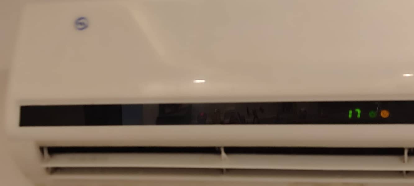 Pel split AC 6