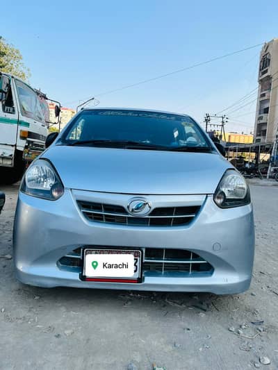 Daihatsu Mira 2011