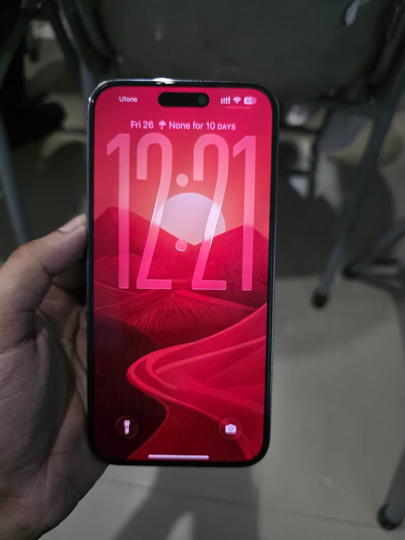Apple iPhone 14 Pro Max 1