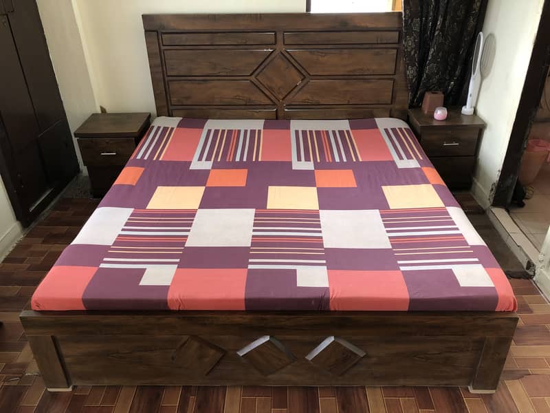 Complete bedroom set 0