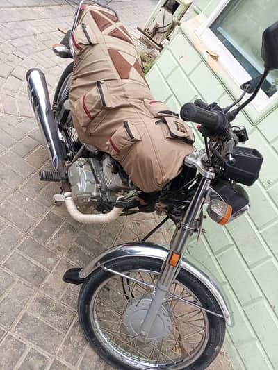 Honda CG 125 2024 0.3. 2.1. 0.3. 6.5. 6.5. 6