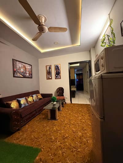 Per day one bedroom available for rent in e11 Islamabad