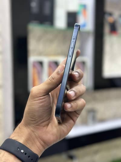 Apple iPhone 15 Pro Max 512 GB Jv