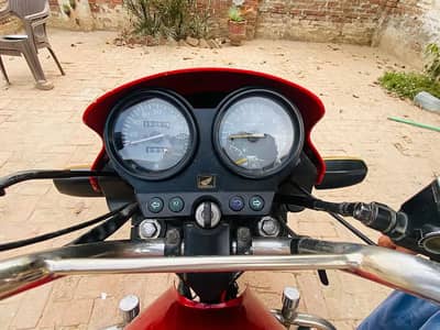 Honda CG 125 Deluxe 2018