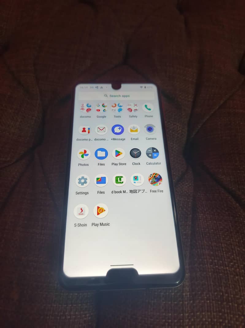Sharp Aquos R3 1