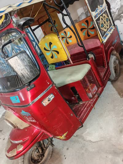 Auto raksha tanga raksha b Katy han new condition cng