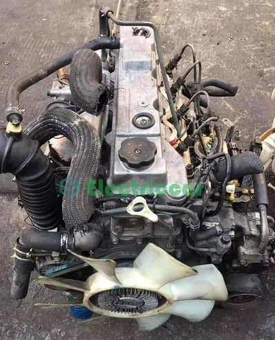 Mitsubishi Pajero Engine 2800 4M40 old disassembled for sale