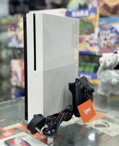 XBOX ONE S | X BOX ONE S | Xbox OneS 1TB
