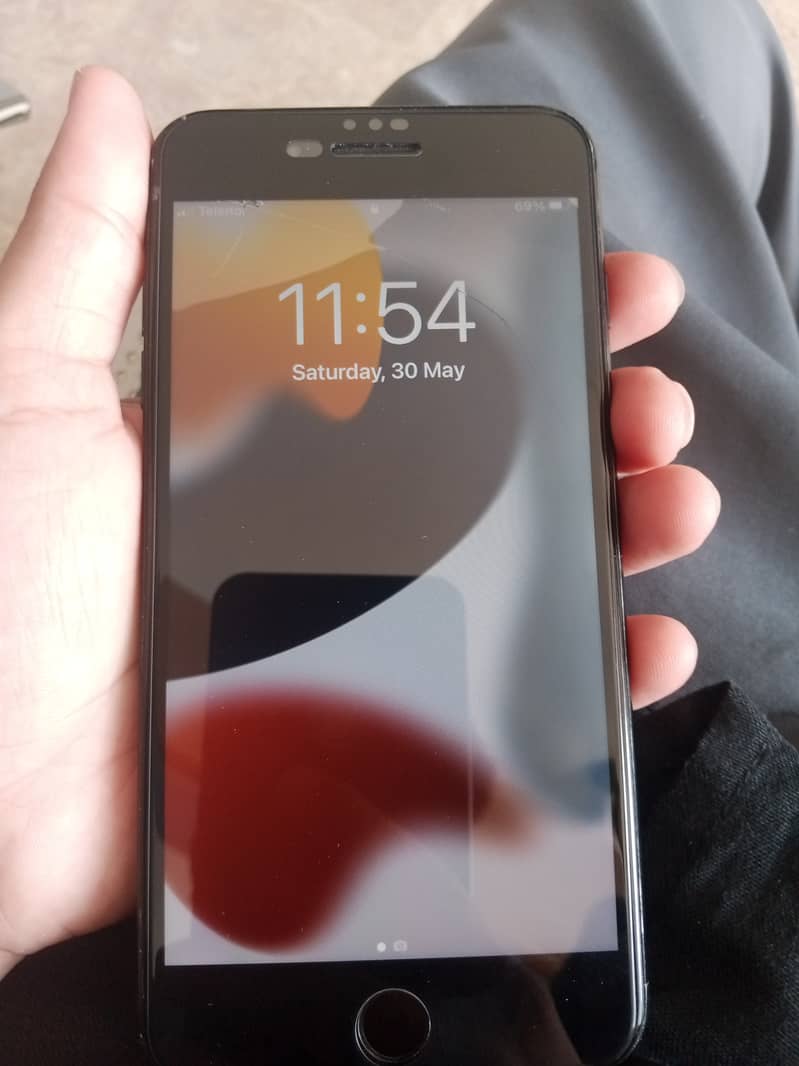 Apple iPhone 7 Plus 4