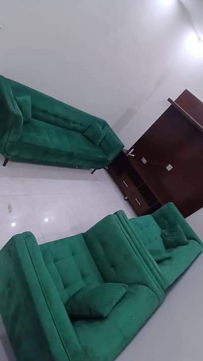 6 seater sofa set,urgent sale