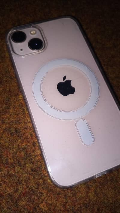 Apple iPhone 13
