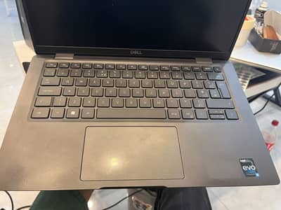 Dell 7430 i5 12th Gen | 16/256 8k supported