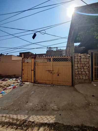 Single storey house available for Rent in Ali Town near press club