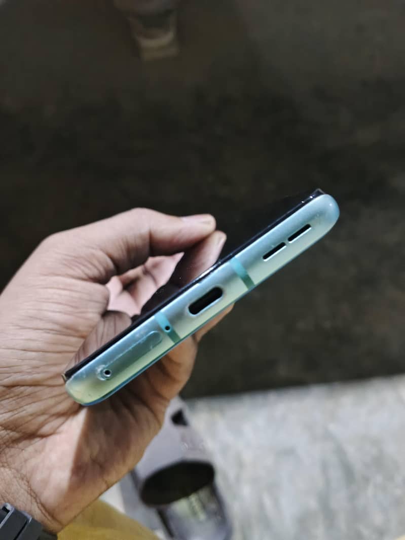 One Plus 8 Pro 3