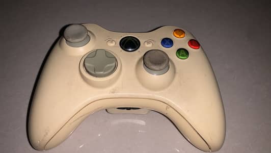 Xbox 360 Controller white colour