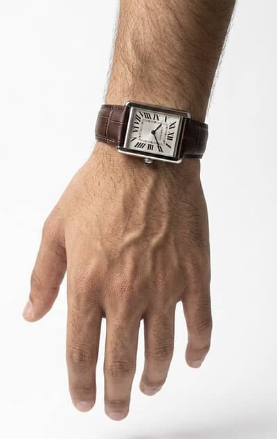 Premium quality || leather strap || Decent look || square dial ||