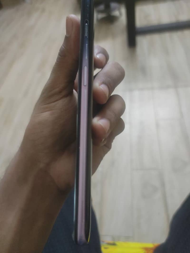 One Plus 6T 4
