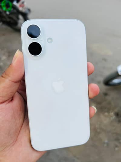iPhone 16 MDM lush condition 256 gb 100 health