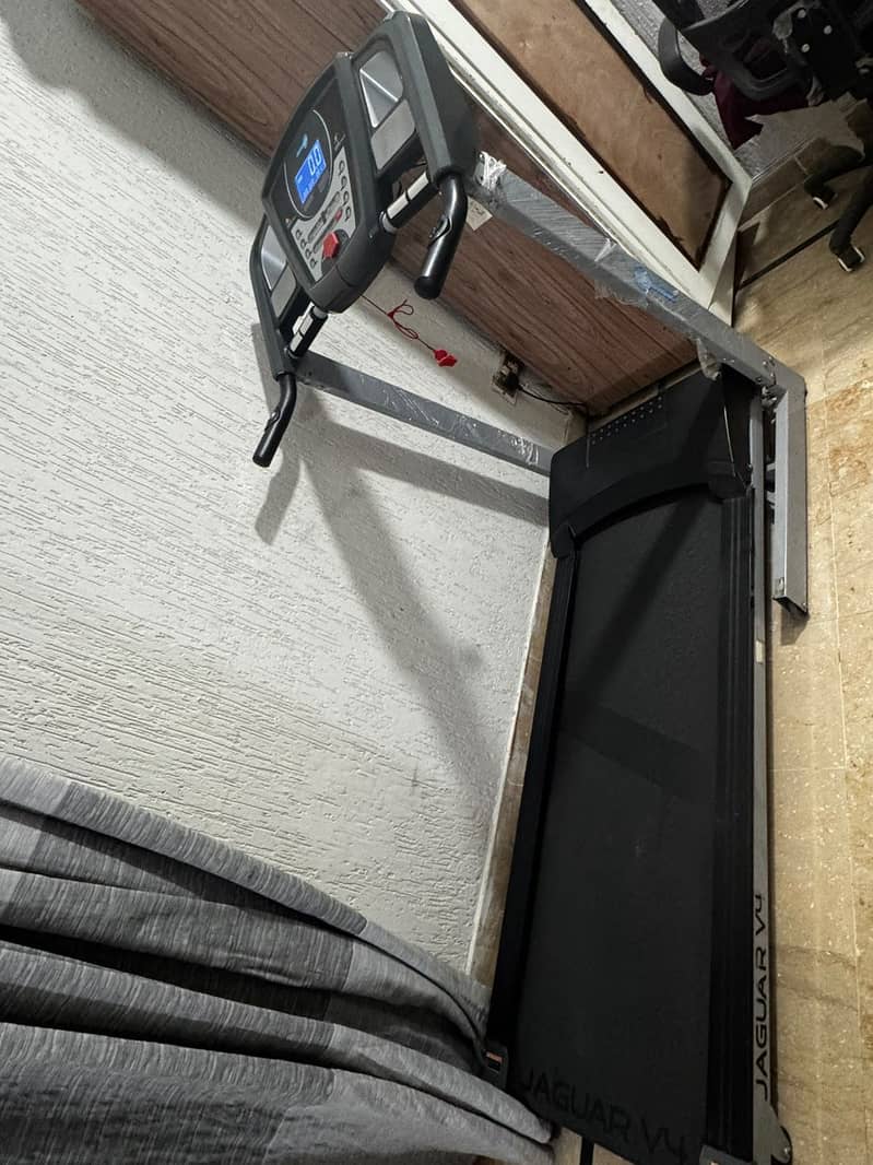 Electric treadmill 6