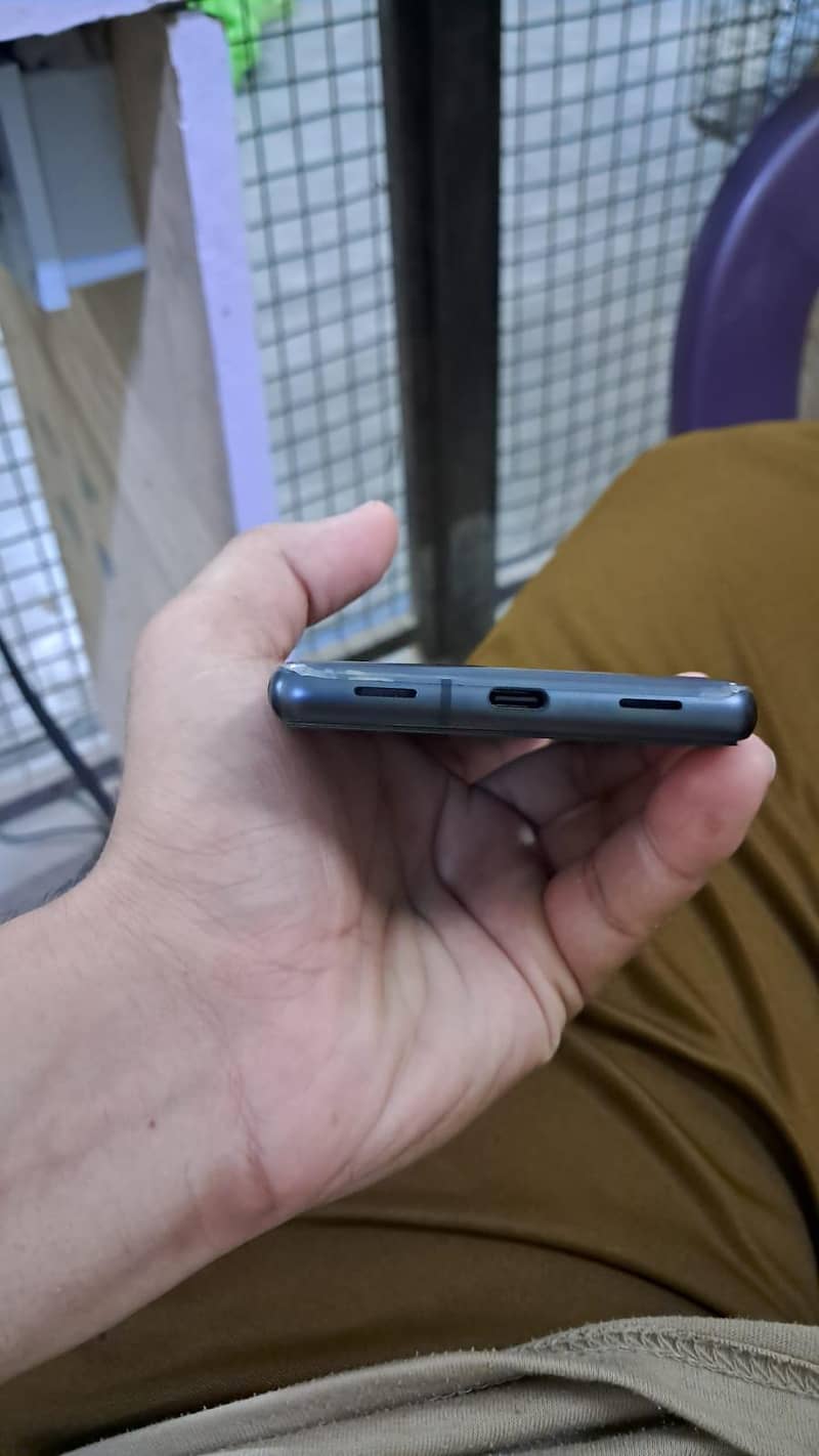 Google Pixel 7a 1