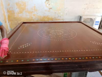 Daboo 7x7 Sheesham Lakri ka Board hai