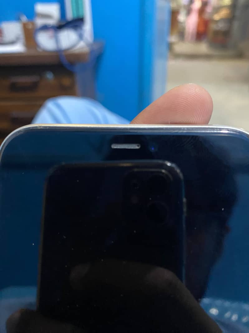 Apple iPhone 11 3
