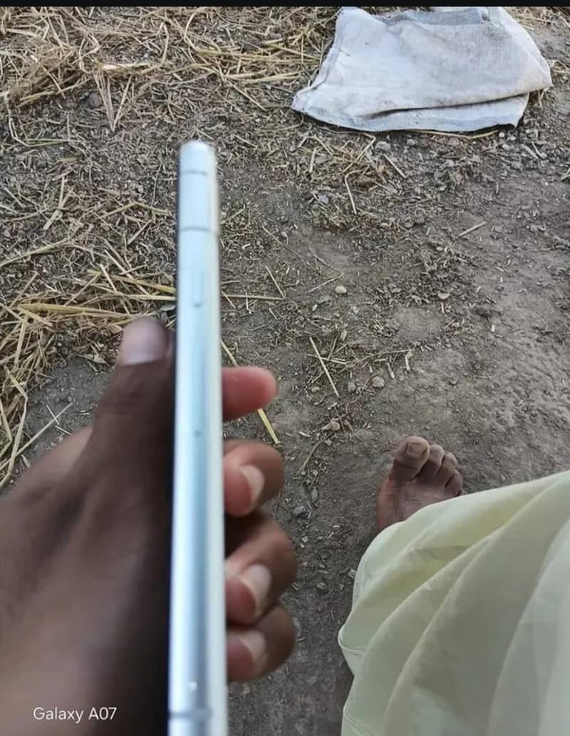 Google Pixel 7A 1