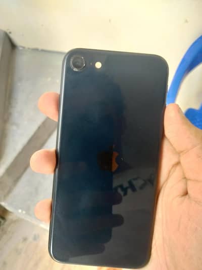 Apple iPhone SE