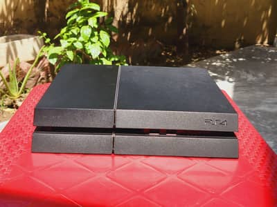 PS4 | 1 TB | 2 CONTROLLER | JAILBREAK | 13 GAMES INSTALLED