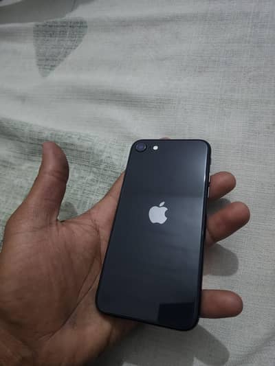 Apple iPhone SE