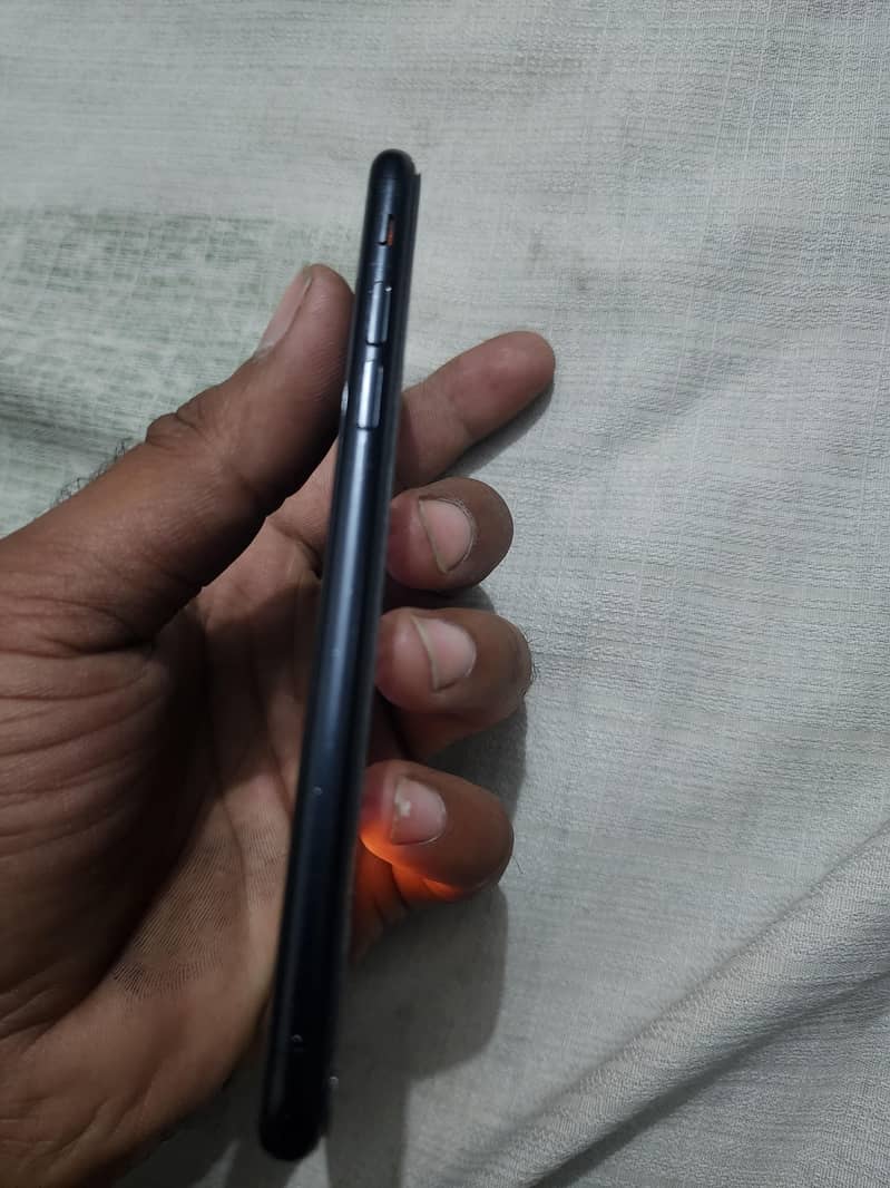 Apple iPhone SE 2
