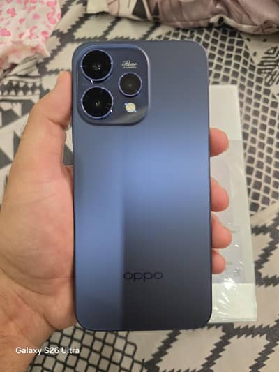 OPPO Reno 15