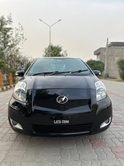 Toyota Vitz 2007/2012 Almost Genuine