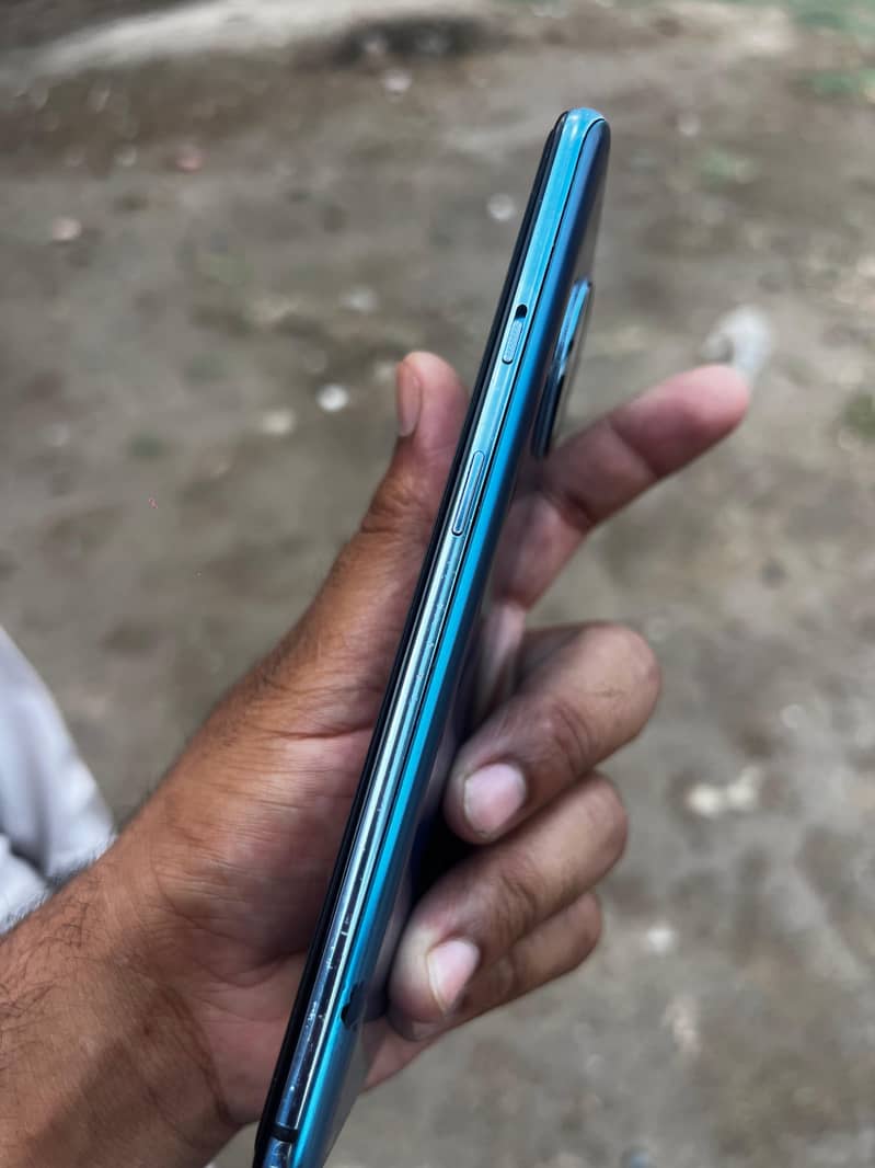 One Plus 7T 3