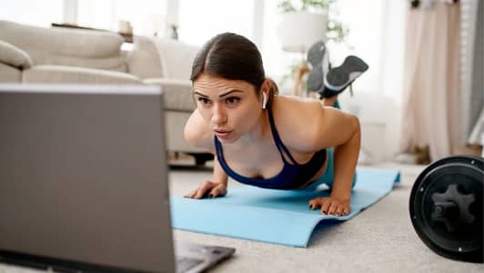 Online fitness trainer