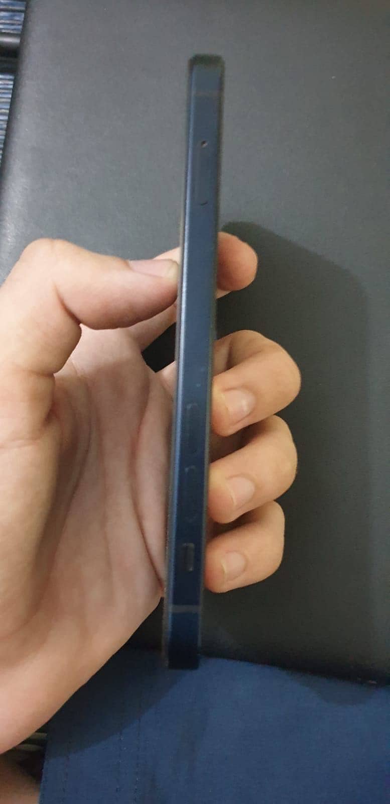 Apple iPhone 12 5