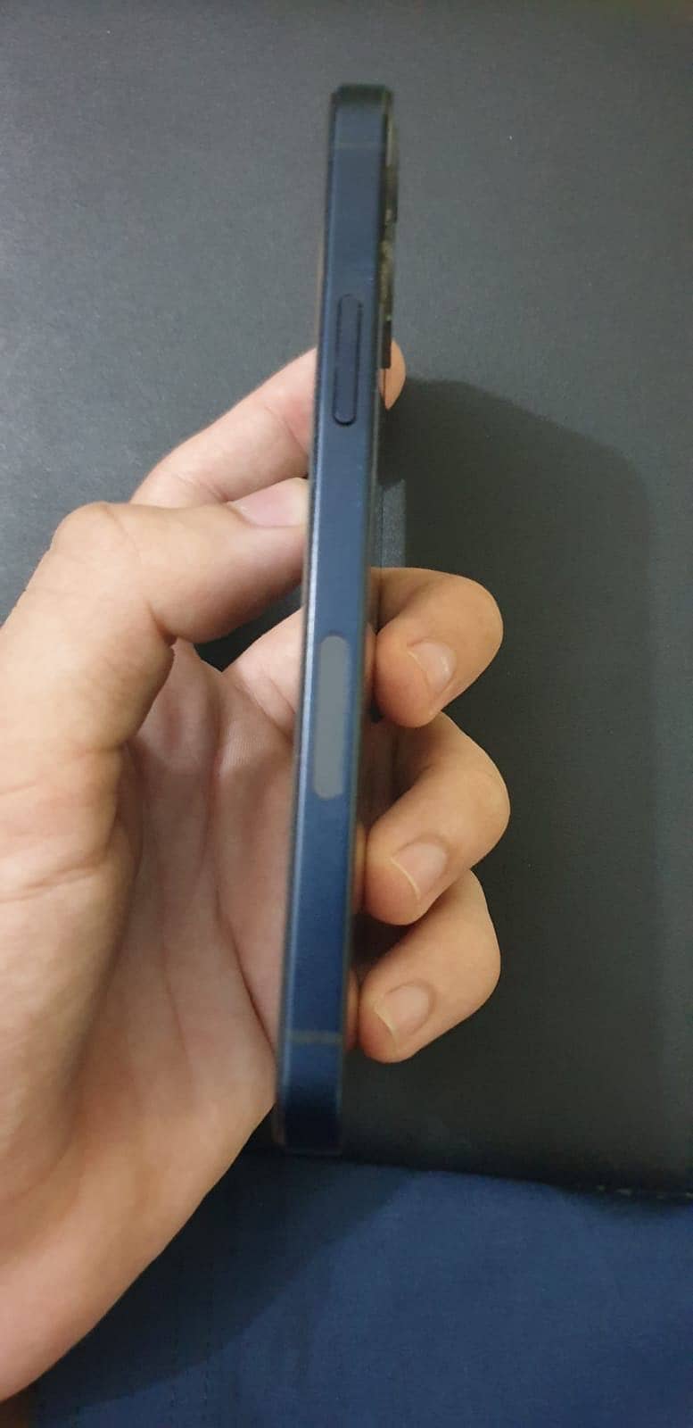 Apple iPhone 12 6