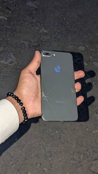 Apple iPhone 8 Plus