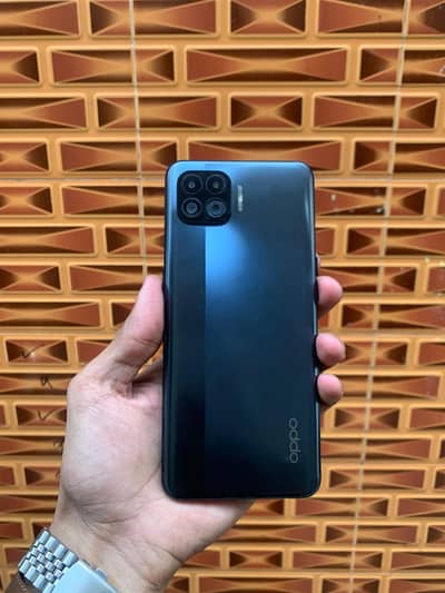 OPPO F17 Pro