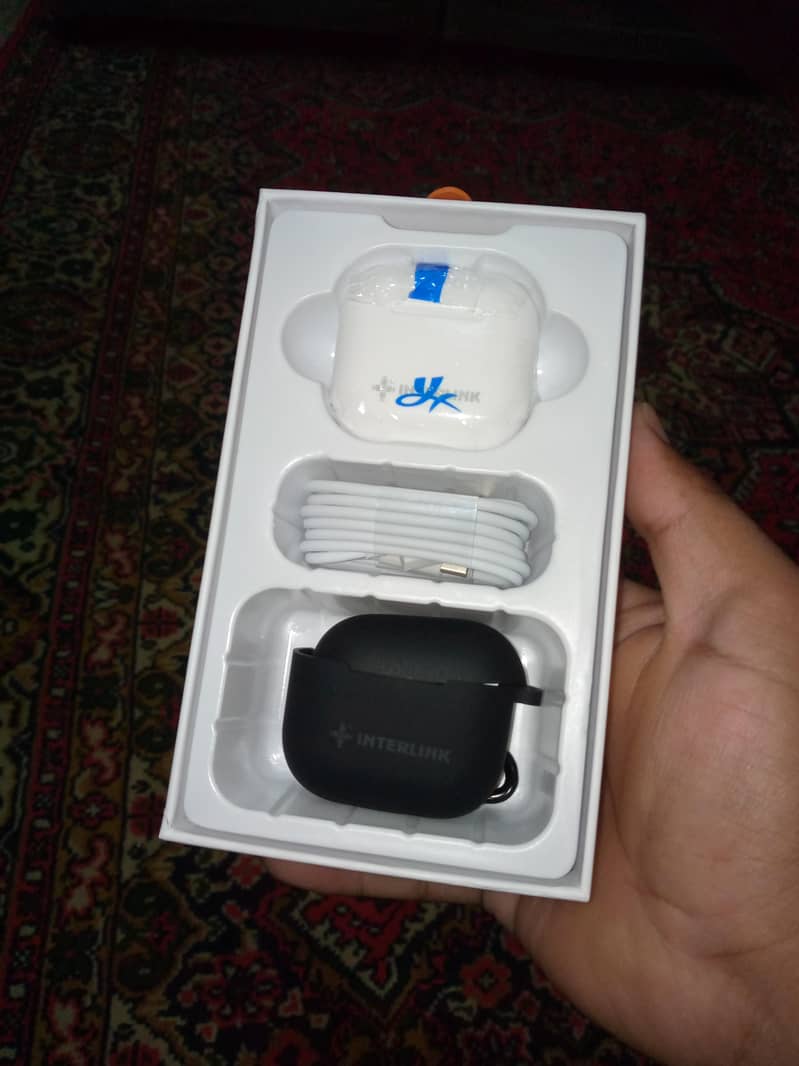 Interlink e lite Buds 1