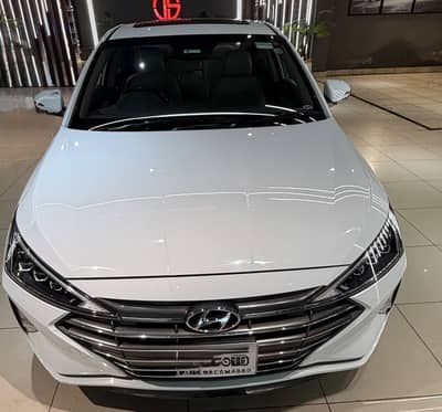 Hyundai Elantra GLS. Hyundai Maintained