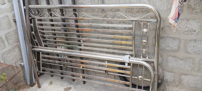 steel bed with foam . 6#6.