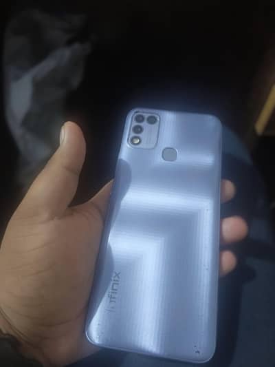 Infinix Hot 11 Play
